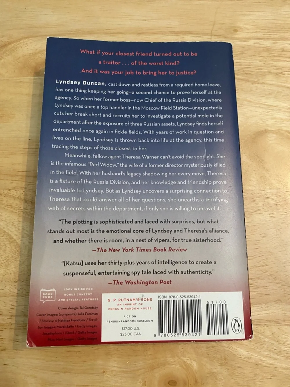 Red Widow by Alma Katsu - Paperback Novel